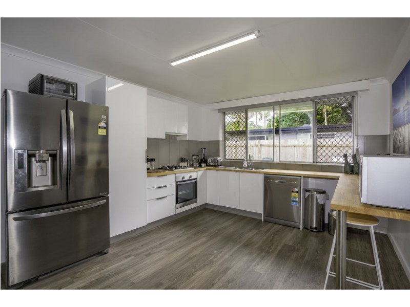 186 McManus Street, Whitfield QLD 4870