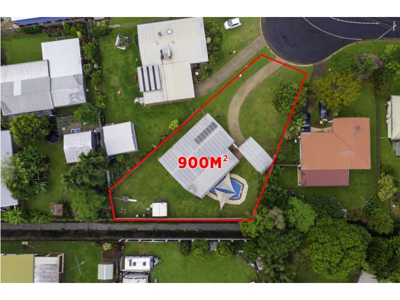 11 THERESA CLOSE, Woree QLD 4868