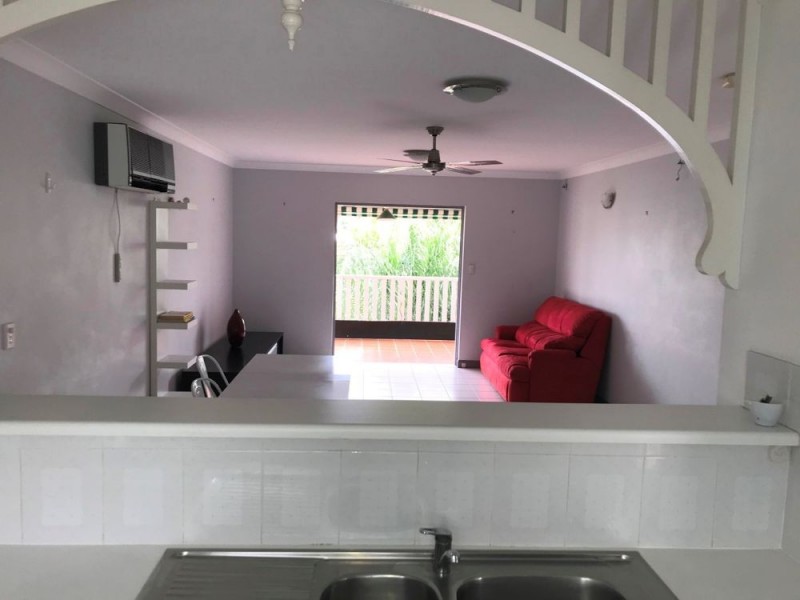 11/158 McLeod Street, Cairns North QLD 4870