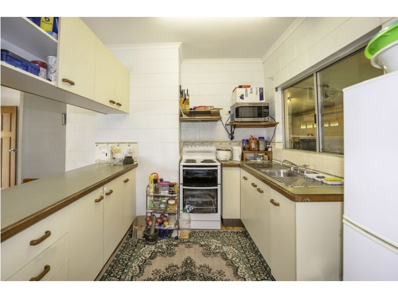 187 Swallow Street, Mooroobool QLD 4870