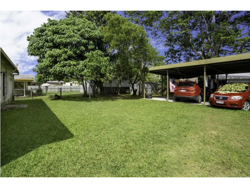 187 Swallow Street, Mooroobool QLD 4870