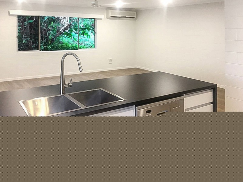 9 Anivas Close, Freshwater QLD 4870
