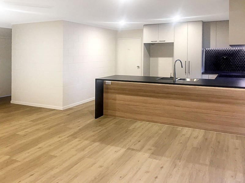 9 Anivas Close, Freshwater QLD 4870