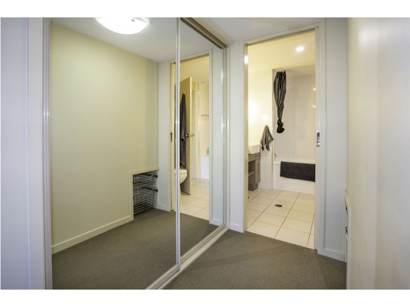 1123/12 Gregory Street, Westcourt QLD 4870