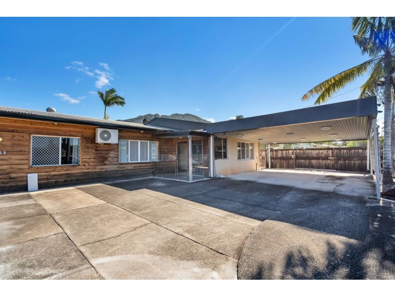 155 Swallow Street, Mooroobool QLD 4870