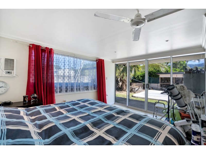 155 Swallow Street, Mooroobool QLD 4870