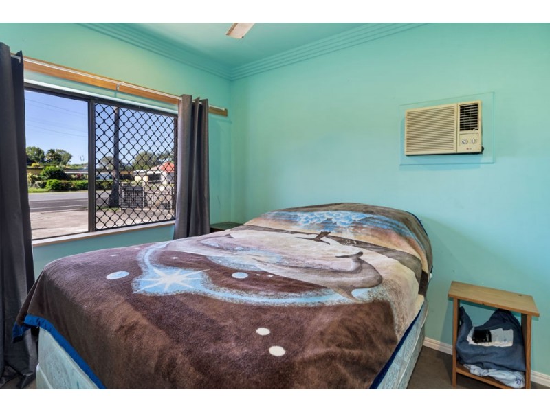 155 Swallow Street, Mooroobool QLD 4870