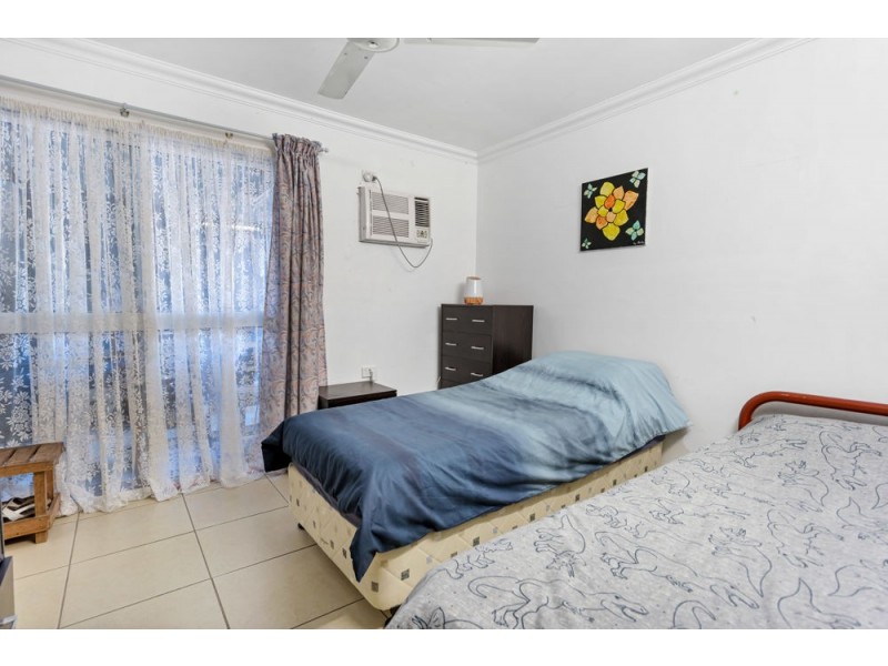 155 Swallow Street, Mooroobool QLD 4870