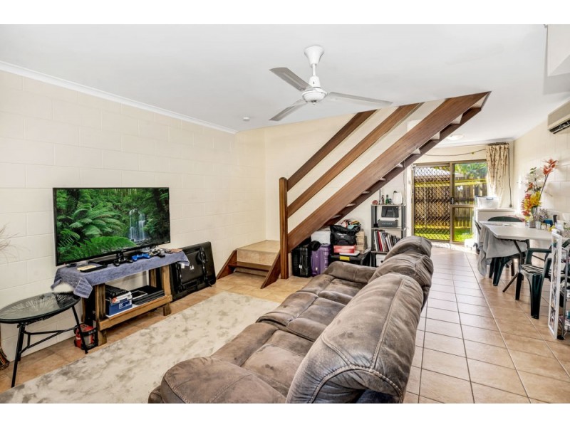 10/17-19 Sandown Close, Woree QLD 4868