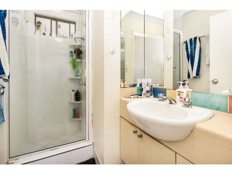 10/17-19 Sandown Close, Woree QLD 4868