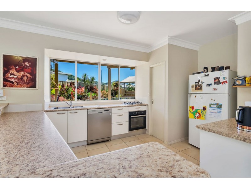 36 Cyperus Drive, Redlynch QLD 4870