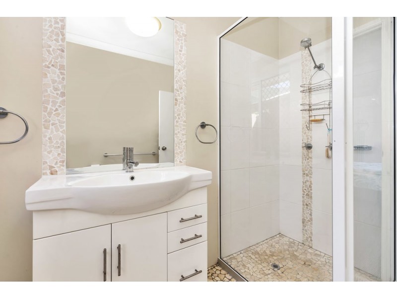 36 Cyperus Drive, Redlynch QLD 4870