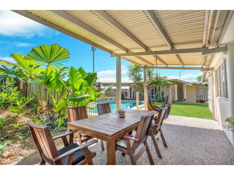 36 Cyperus Drive, Redlynch QLD 4870