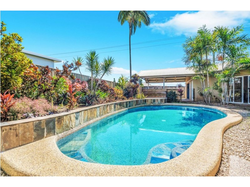 36 Cyperus Drive, Redlynch QLD 4870