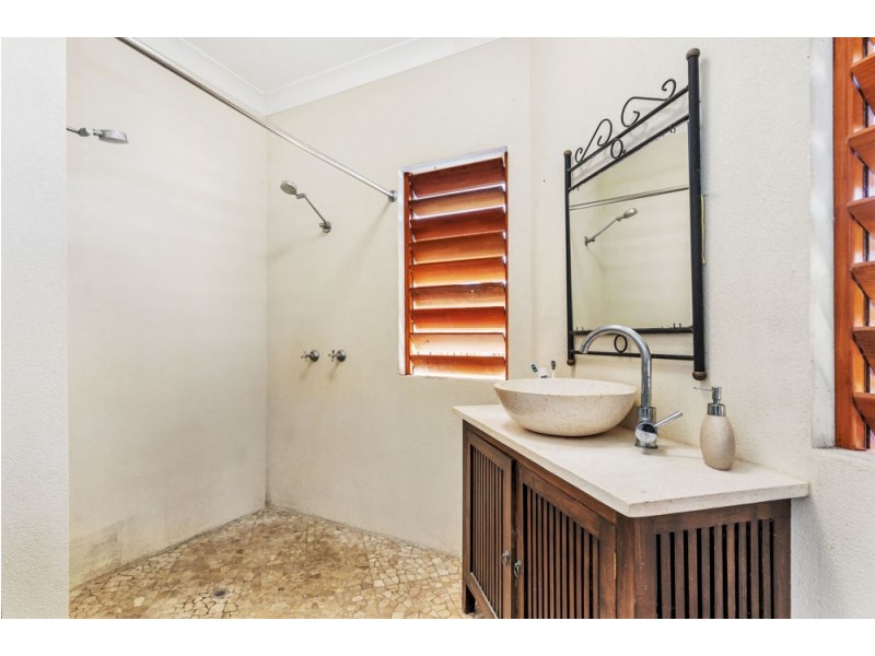 36 Cyperus Drive, Redlynch QLD 4870