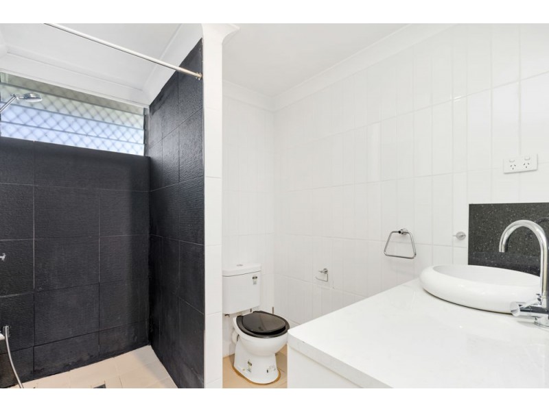 15/248 Sheridan Street, Cairns North QLD 4870