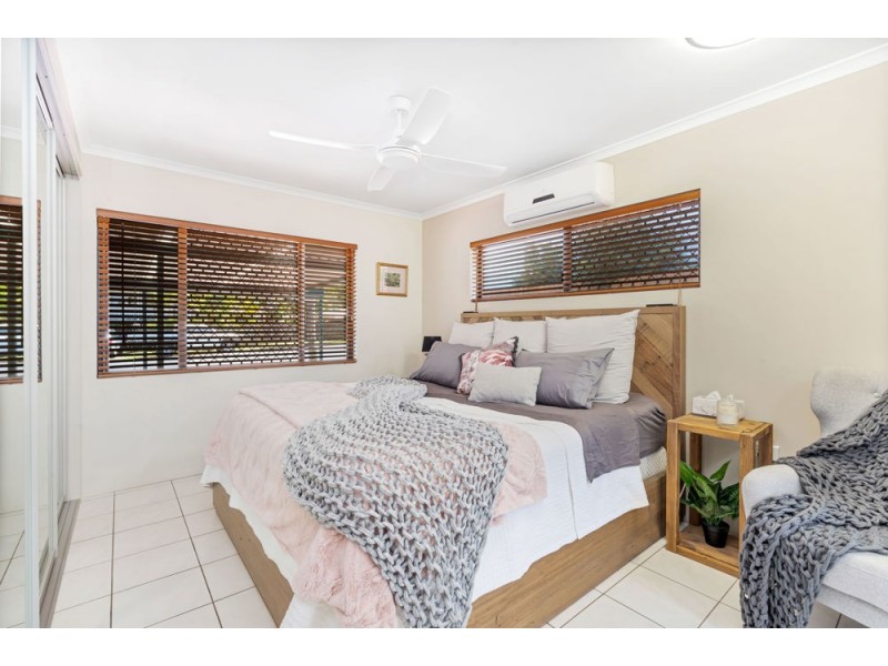 206 Jensen Street, Edge Hill QLD 4870