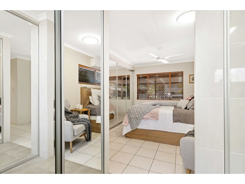 206 Jensen Street, Edge Hill QLD 4870