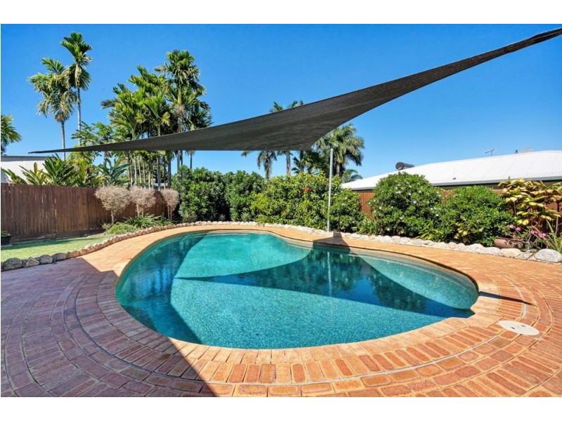 206 Jensen Street, Edge Hill QLD 4870