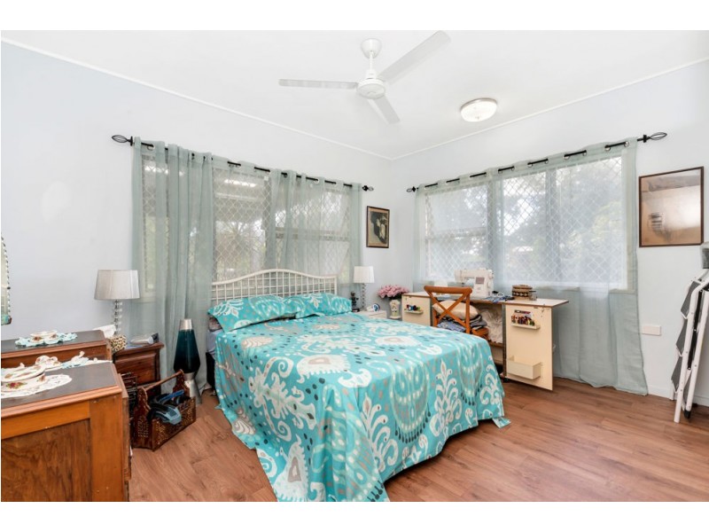 66 Macilwraith Street, Manoora QLD 4870