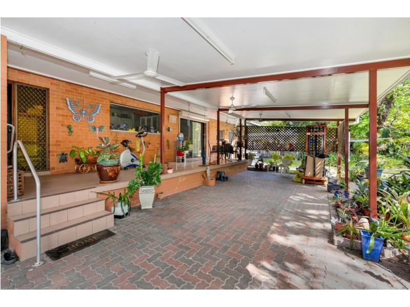 66 Macilwraith Street, Manoora QLD 4870