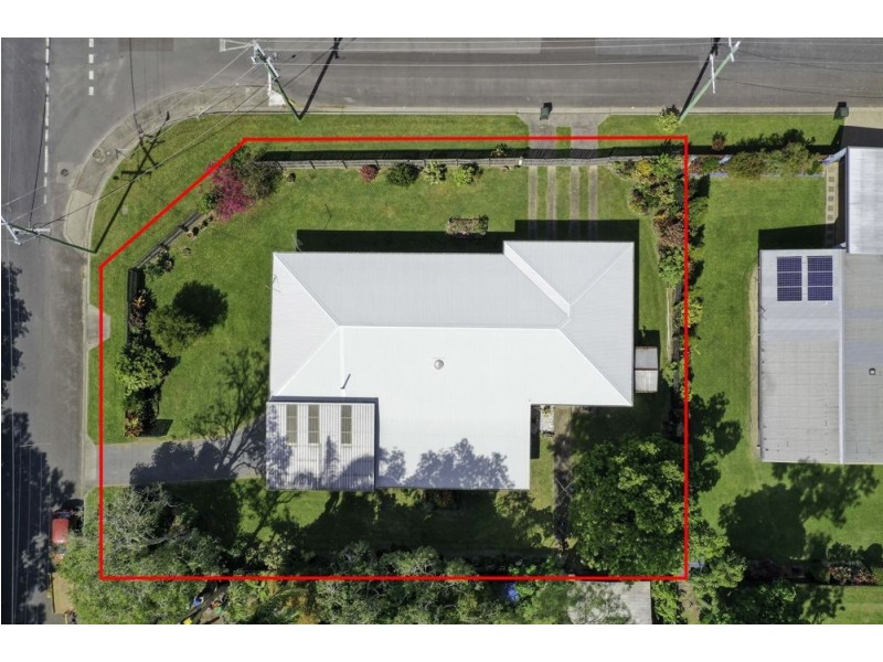 66 Macilwraith Street, Manoora QLD 4870