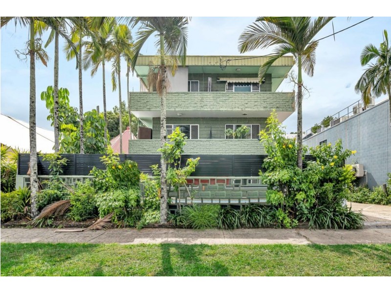 16/248 Sheridan Street, Cairns North QLD 4870