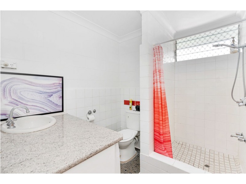 16/248 Sheridan Street, Cairns North QLD 4870