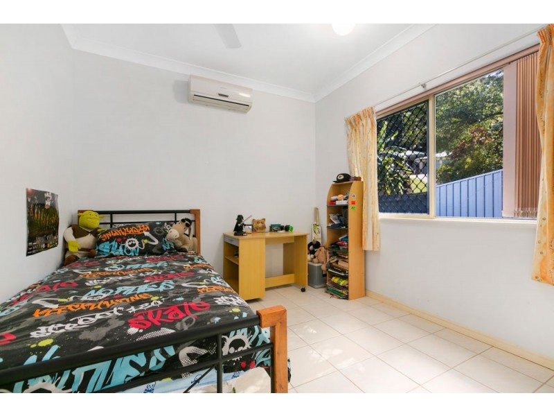 2 Bowen Street, Mount Sheridan QLD 4868