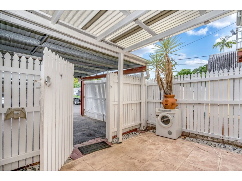 7/20-22 Corkill Street, Freshwater QLD 4870