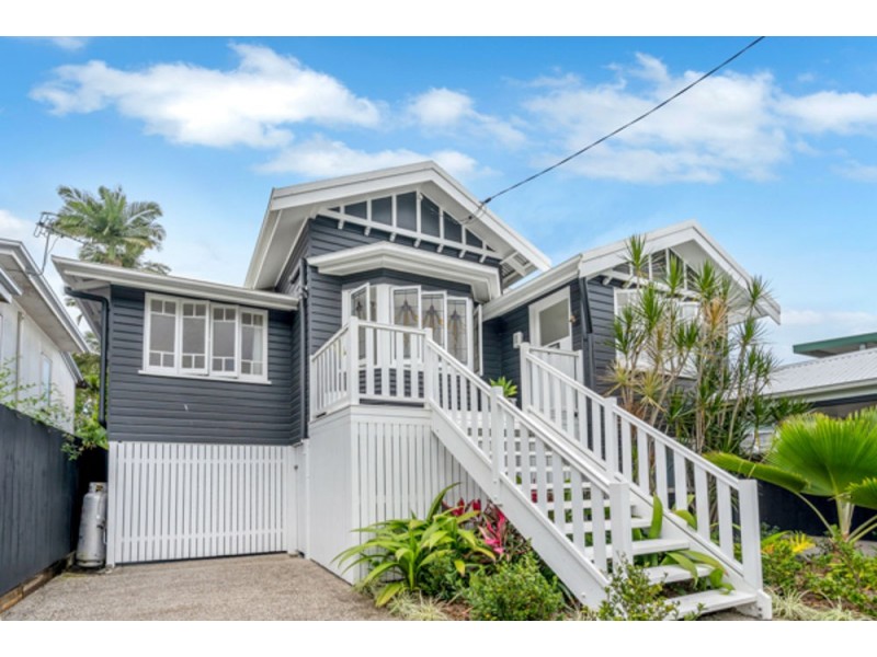 316 Pease Street, Edge Hill QLD 4870