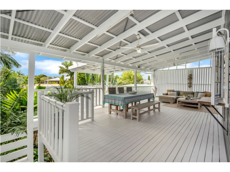 316 Pease Street, Edge Hill QLD 4870