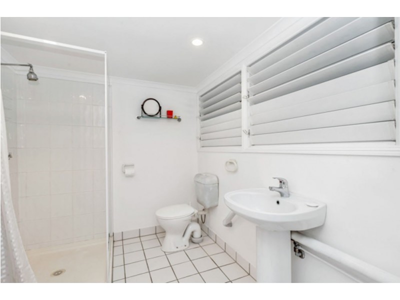 316 Pease Street, Edge Hill QLD 4870