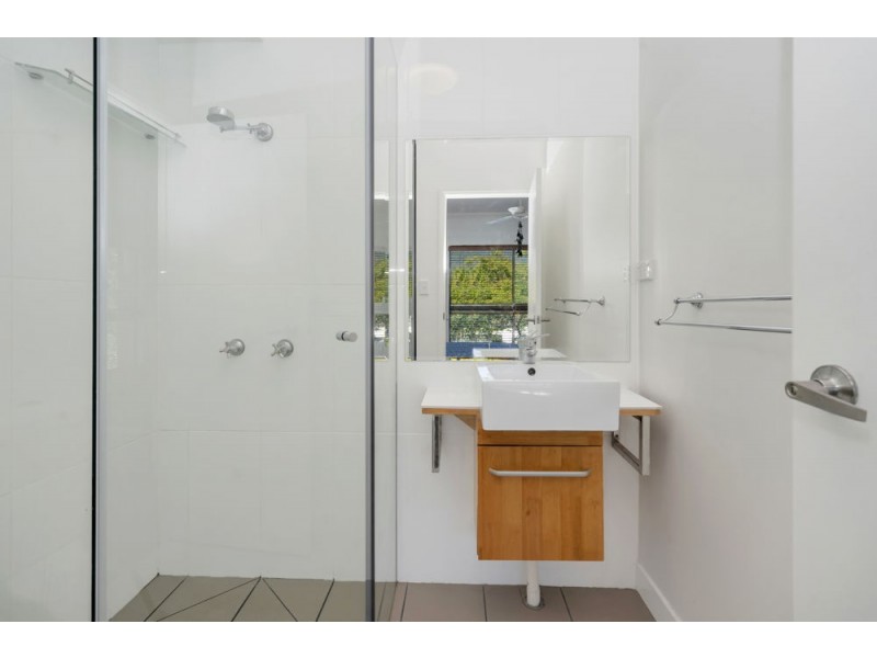 348/2-8 Rigg Street, Woree QLD 4868