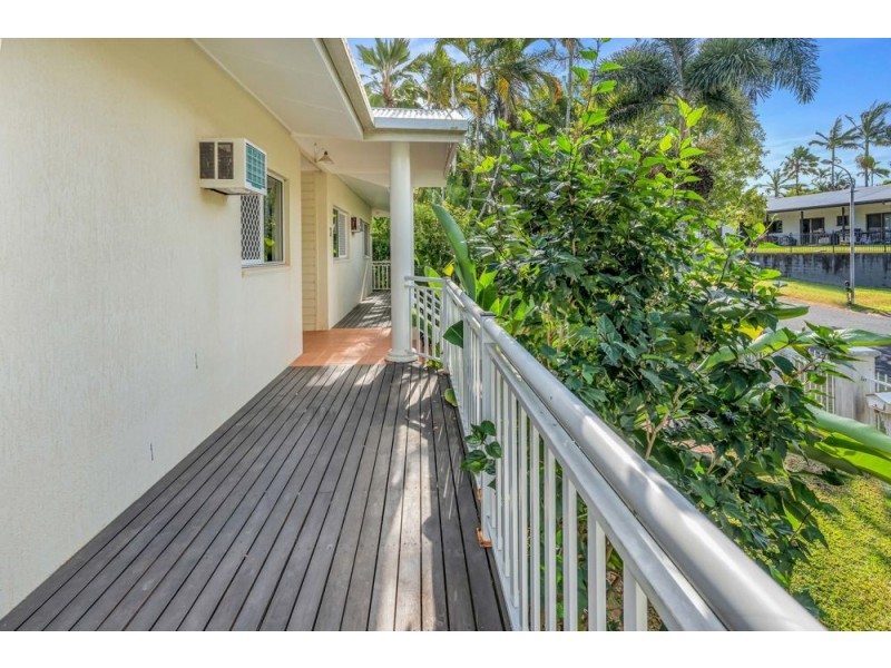 7 Robin Close, Bayview Heights QLD 4868