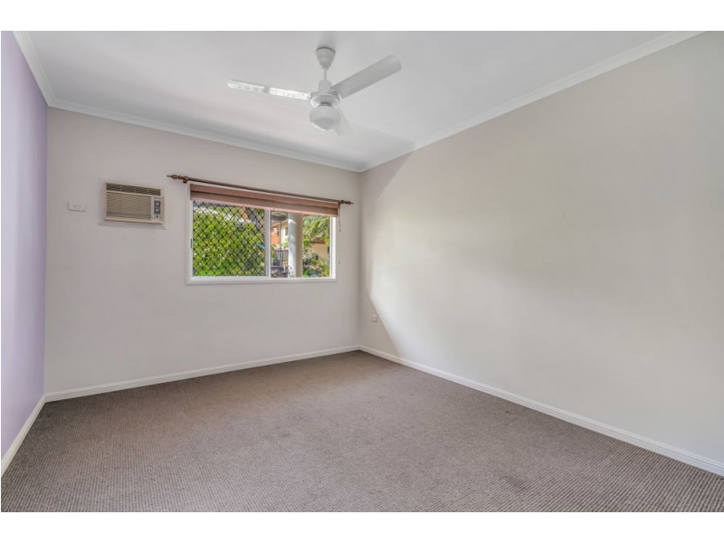 7 Robin Close, Bayview Heights QLD 4868