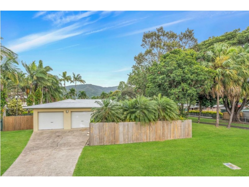 67 De Jarlais Street, Earlville QLD 4870