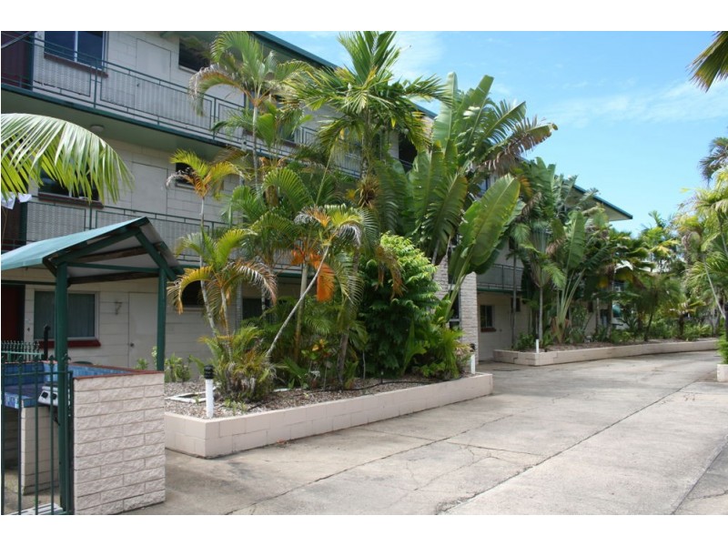 288 – 290 Sheridan Street, Cairns North QLD 4870