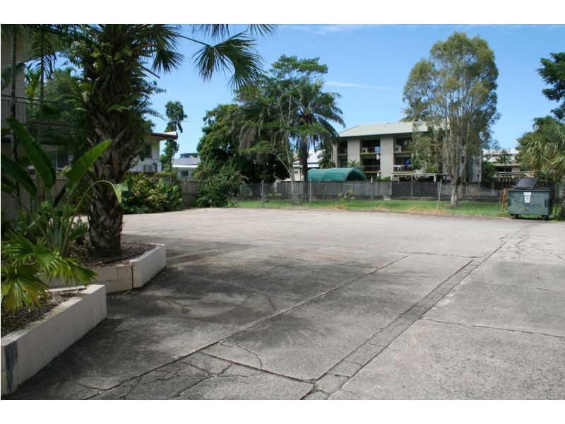 288 – 290 Sheridan Street, Cairns North QLD 4870