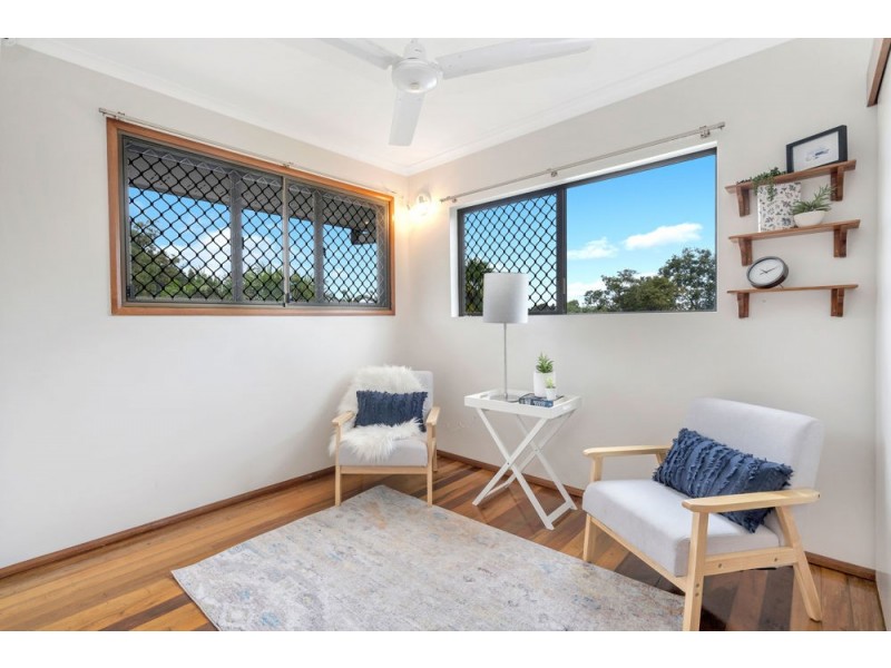 5 Iona Close, Edge Hill QLD 4870