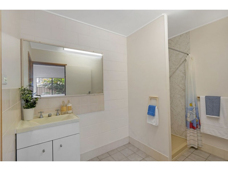 5 Iona Close, Edge Hill QLD 4870