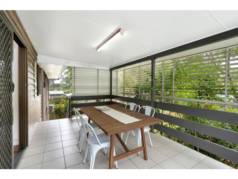 5 Iona Close, Edge Hill QLD 4870