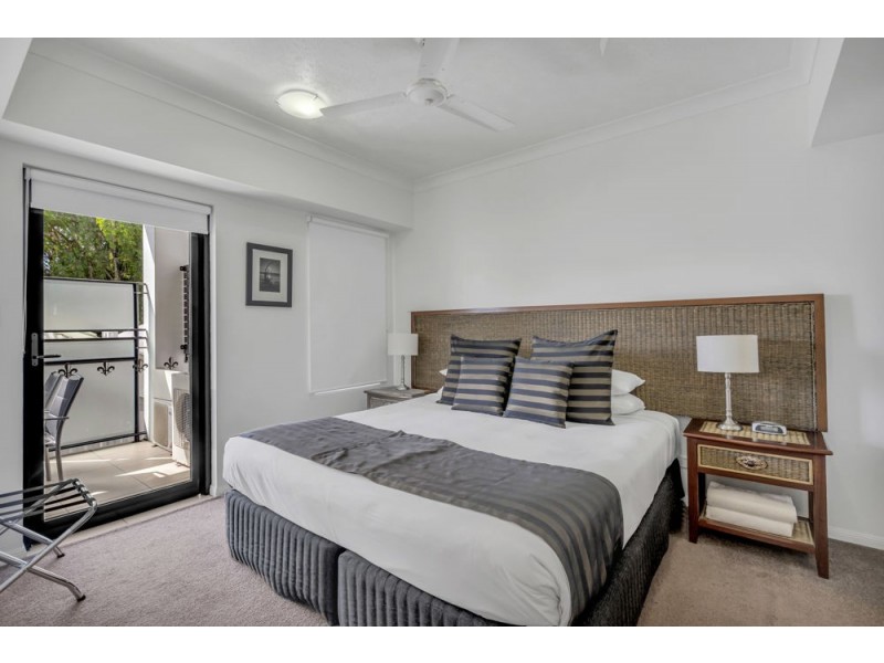 107/2 Oliva Street, Palm Cove QLD 4879