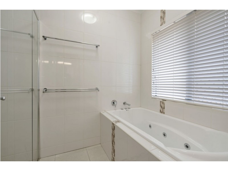 7 Cygnet Close, Mount Sheridan QLD 4868