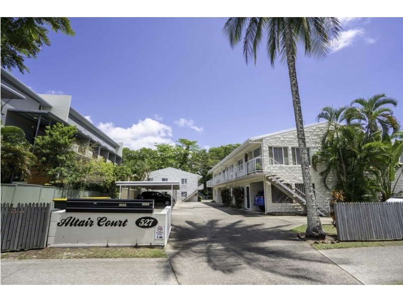 2/527-529 Varley Street, Yorkeys Knob QLD 4878