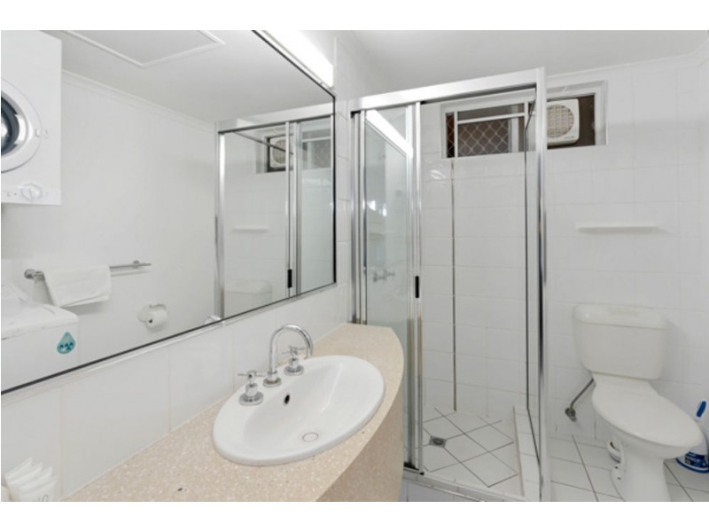 217/191 McLeod Street, Cairns North QLD 4870