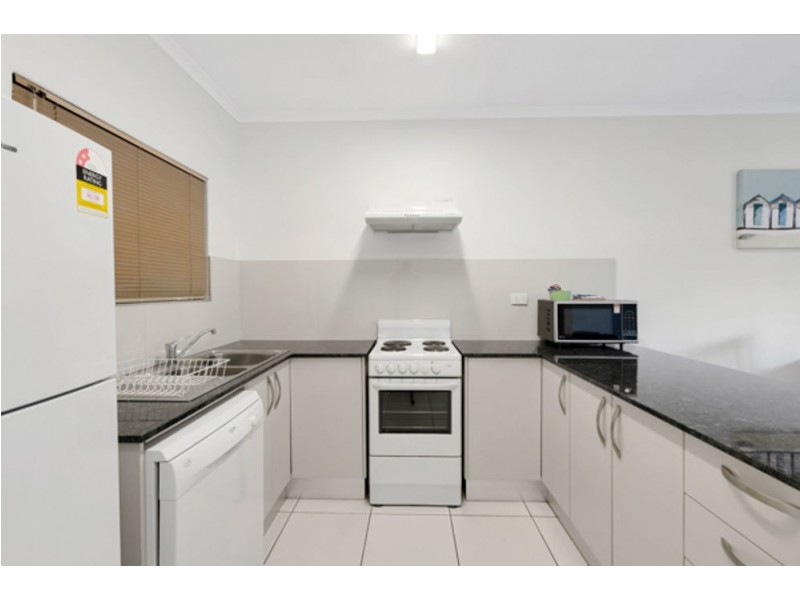 217/191 McLeod Street, Cairns North QLD 4870