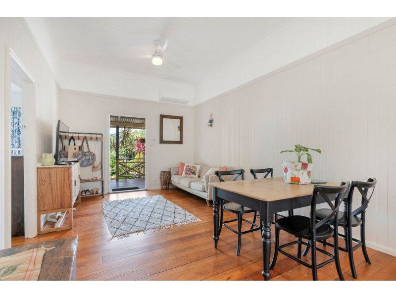 78 Reservoir Road, Manoora QLD 4870