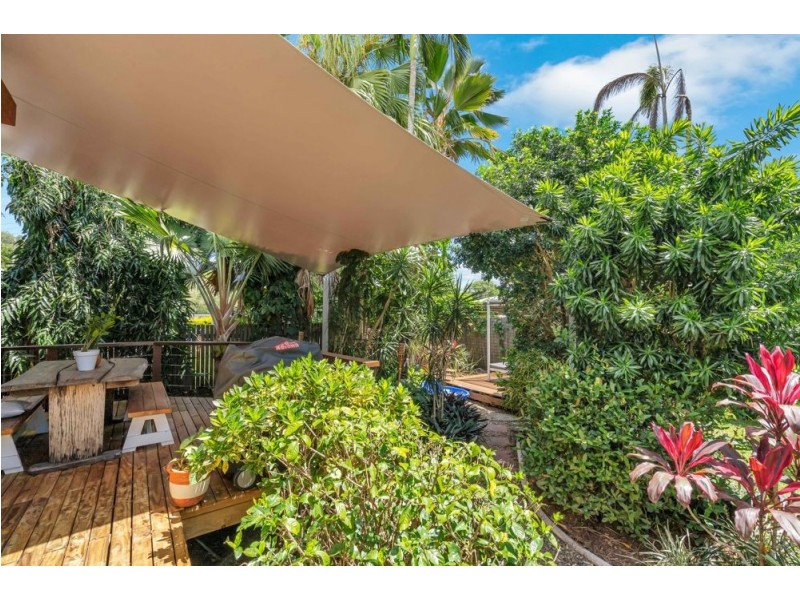 78 Reservoir Road, Manoora QLD 4870