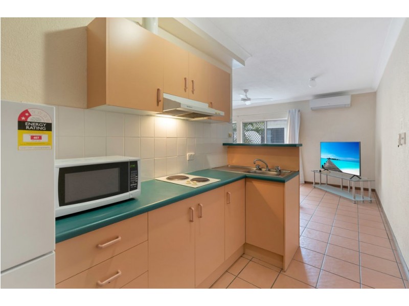 8/184 McLeod Street, Cairns North QLD 4870